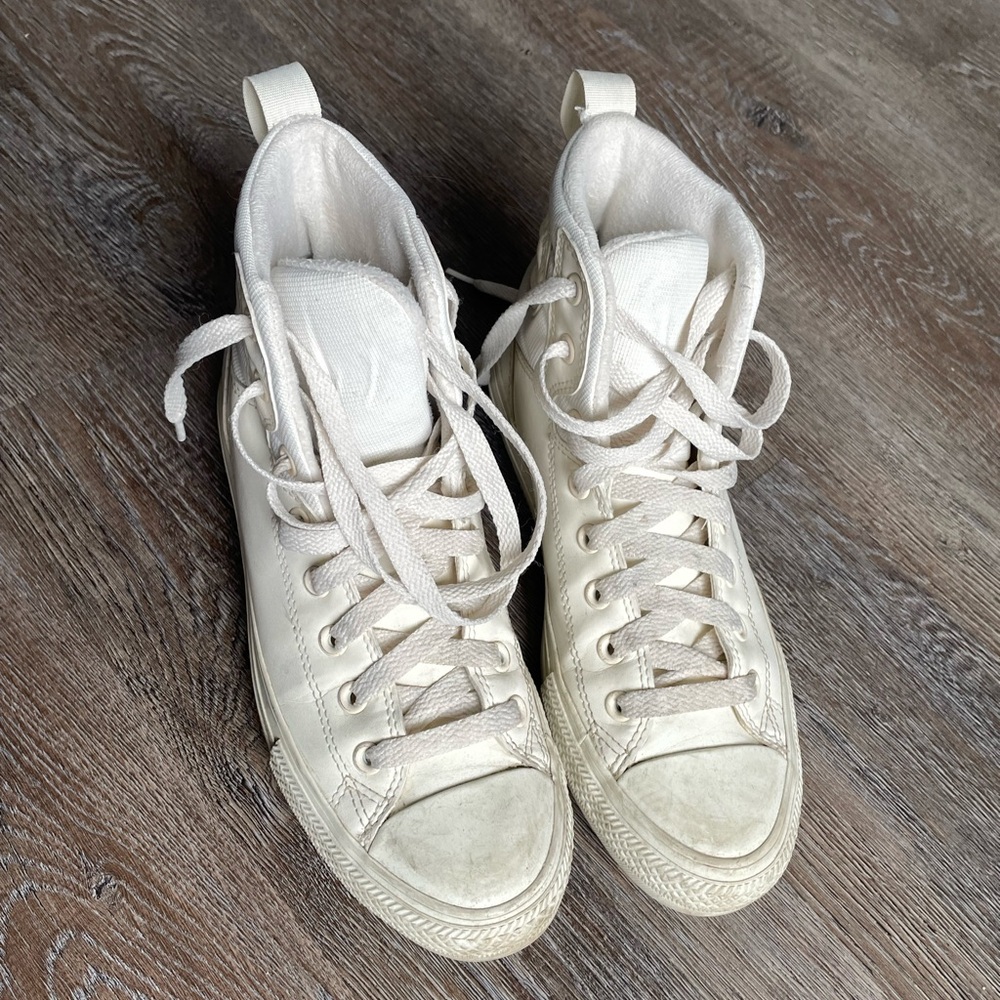 Converse winter edition